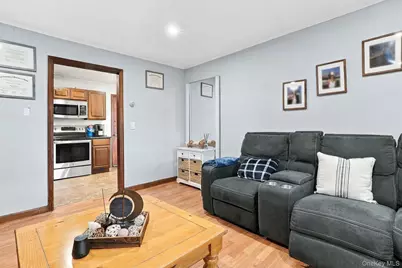 55 Morrissey Drive, Lake Peekskill, NY 10537 - Photo 8