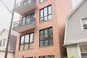 136-17 Carlton Pl, Flushing, NY 11354 - Photo 2