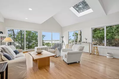 89 Harbor Road, Saint James, NY 11780 - Photo 6
