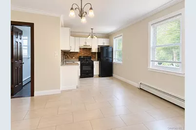 14035 183rd Street, Springfield Gardens, NY 11413 - Photo 2