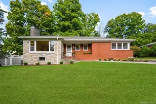 1 Craigside Dr, Cold Spring, NY 10516 - Photo 2