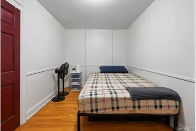 243 Crescent, Brooklyn, NY 11208 - Photo 8