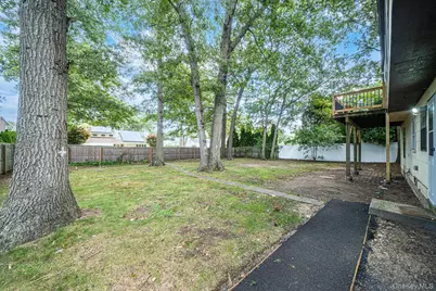 39 Pond Path, Lake Grove, NY 11755 - Photo 12