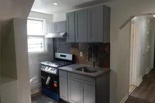 271 S Fulton Ave, Mount Vernon, NY 10550 - Photo 2