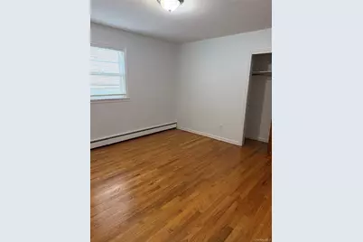 210 Orchard Street, Westbury, NY 11590 - Photo 6