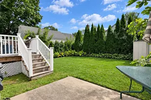 1312 Park Ave, New Hyde Park, NY 11040 - Photo 28
