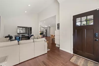 5 Charles Court, Ronkonkoma, NY 11779 - Photo 2
