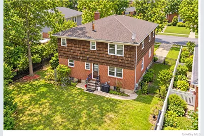 18044 Grand Central Parkway, Jamaica, NY 11432 - Photo 30