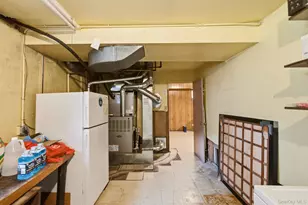 180-44 Grand Central Pkwy, Jamaica, NY 11432 - Photo 28