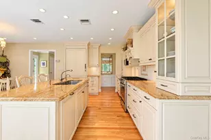 63 Birch St, Lake Grove, NY 11755 - Photo 10
