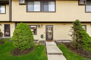 3205 Chelsea Cove S, Hopewell Junction, NY 12533 - Photo 18