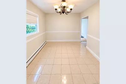 61 Mansion Avenue #2 Flr, Yonkers, NY 10704 - Photo 6