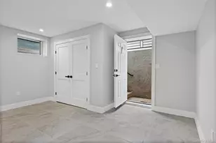 2439 Berkeley Pl, Bellmore, NY 11710 - Photo 30
