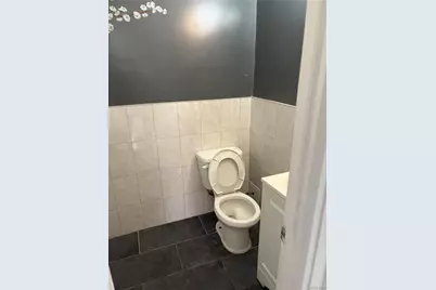 10144 106th Street, Ozone Park, NY 11416 - Photo 6