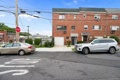 4648 Murdock Avenue, Bronx, NY 10466 - Photo 14