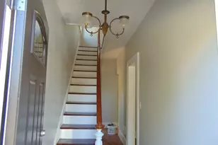 212 Union St, Poughkeepsie, NY 12601 - Photo 2