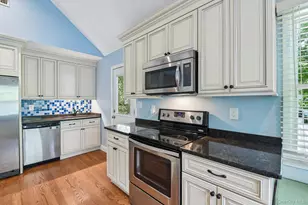 417 Echo Ave, Sound Beach, NY 11789 - Photo 12