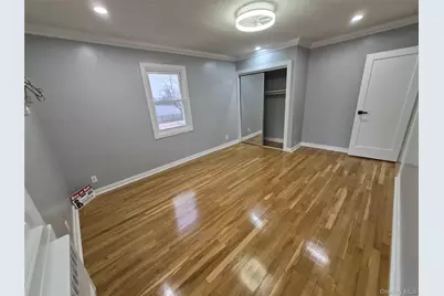 8019 Utopia Parkway, Jamaica, NY 11432 - Photo 16