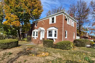 80-19 Utopia Pkwy, Jamaica, NY 11432 - Photo 1