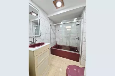 8019 Utopia Parkway, Jamaica, NY 11432 - Photo 36