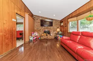1423 Sturl Ave, Hewlett, NY 11557 - Photo 16