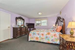 1423 Sturl Ave, Hewlett, NY 11557 - Photo 22