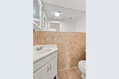 84 Middle Neck Road, Roslyn, NY 11576 - Photo 22