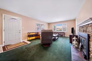 2906 Court St, Oceanside, NY 11572 - Photo 6