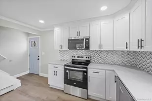 64 Yarnell St, Brentwood, NY 11717 - Photo 24