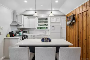 43 Kirby Ln, Jamesport, NY 11901 - Photo 8