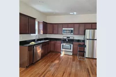 3025 Sunrise Highway #7, Islip Terrace, NY 11752 - Photo 2