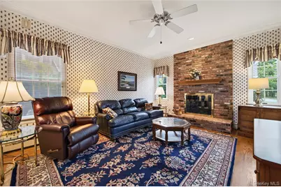 2 Garden Street, Garden City, NY 11530 - Photo 12
