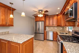 149 S Penataquit Ave, Bay Shore, NY 11706 - Photo 6