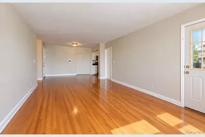 2750 Johnson Avenue #6J, Bronx, NY 10463 - Photo 8