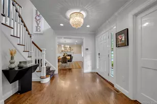 17 Colonial Rd, Port Washington, NY 11050 - Photo 4