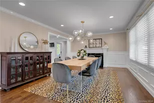 17 Colonial Rd, Port Washington, NY 11050 - Photo 10
