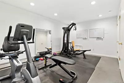 601 Hunters Run, Dobbs Ferry, NY 10522 - Photo 34