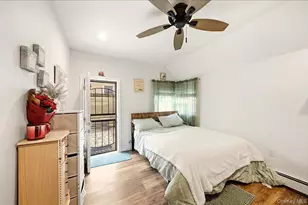 133B Edgewater Park, Bronx, NY 10465 - Photo 14