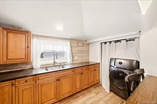 133B Edgewater Park, Bronx, NY 10465 - Photo 6