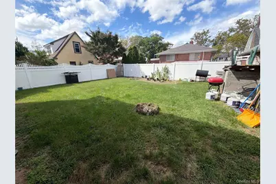 137-38 229th Street, Springfield Gardens, NY 11413 - Photo 20