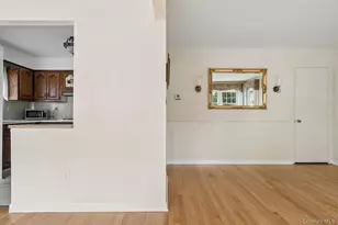 41 Margaretta Ct, New York, NY 10314 - Photo 12