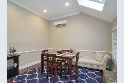 11 Pratt Street, West Babylon, NY 11704 - Photo 6