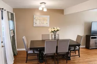 37 Island, Brentwood, NY 11717 - Photo 4