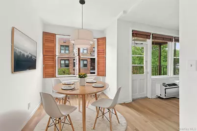 1015 Old Post Road #2K, Mamaroneck, NY 10543 - Photo 6