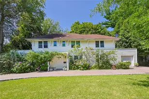 14 Clover Dr, Great Neck, NY 11021 - Photo 1