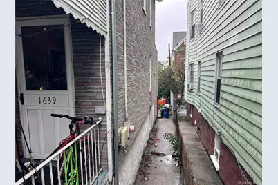 1639 Taylor Avenue, Bronx, NY 10460 - Photo 12
