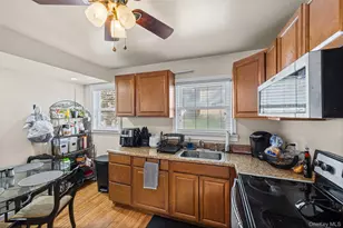 294 Deer Rd, Ronkonkoma, NY 11779 - Photo 14