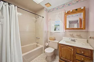 27 South Dr, Valley Stream, NY 11581 - Photo 10