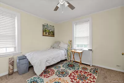 52 Syracuse Street, Williston Park, NY 11596 - Photo 10