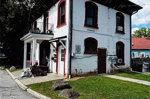 120 Smith St, Peekskill, NY 10566 - Photo 2